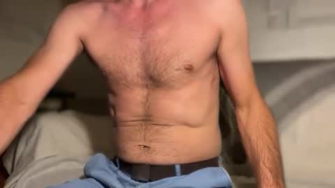 Snapshot of revoiralynch chatting on January 2025 01:04:01 AM SonnyXXX online show from January 2025 01:04:01 AM