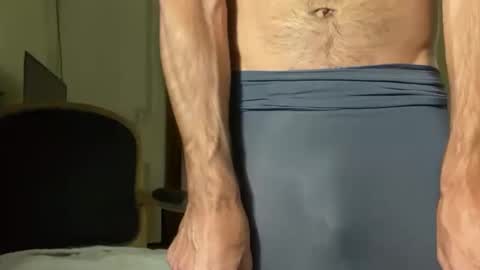 Snapshot of revoiralynch chatting on February 2025 02:40:02 AM SonnyXXX online show from February 2025 02:40:02 AM