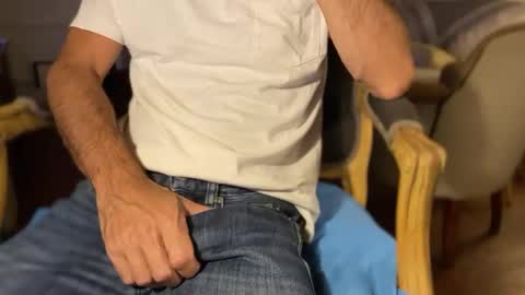 Snapshot of revoiralynch chatting on March 2025 12:09:02 AM SonnyXXX online show from March 2025 12:09:02 AM