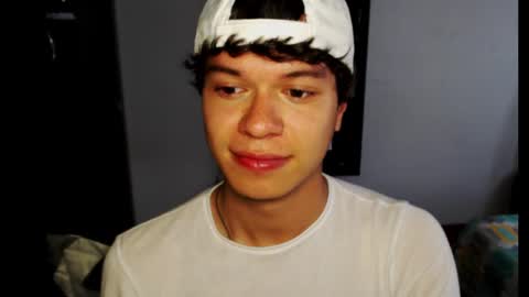 Snapshot of rexbunnybody chatting on February 2025 05:39:02 PM Rex online show from February 2025 05:39:02 PM