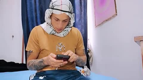 reymasterhot online show from November 2025 07:34:01 PM