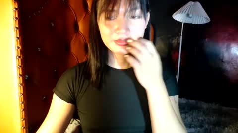 Snapshot of reya18 chatting on June 2026 06:21:02 AM Reya online show from June 2026 06:21:02 AM