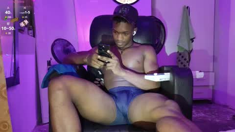 ReyKen online show from March 2026 11:42:02 PM