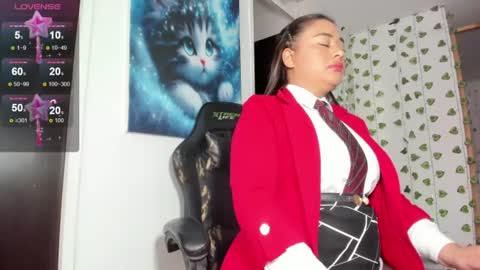 Snapshot of reyledoll chatting on June 2026 07:05:01 PM Rely online show from June 2026 07:05:01 PM