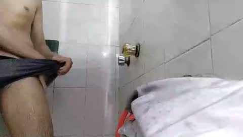 Snapshot of reynspen chatting on September 2025 01:53:02 AM Reynspen online show from September 2025 01:53:02 AM