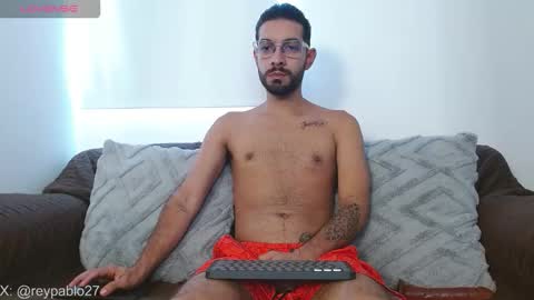 REY PABLO Independent online show from November 2025 08:40:01 PM