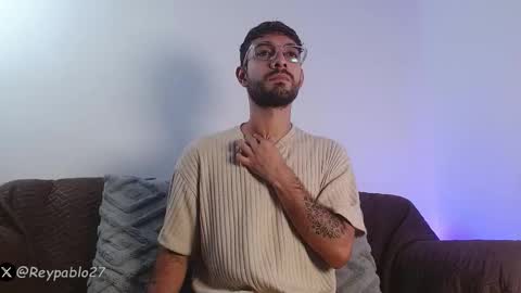 Snapshot of reypablo1 chatting on February 2026 01:28:02 AM REY PABLO Independent online show from February 2026 01:28:02 AM