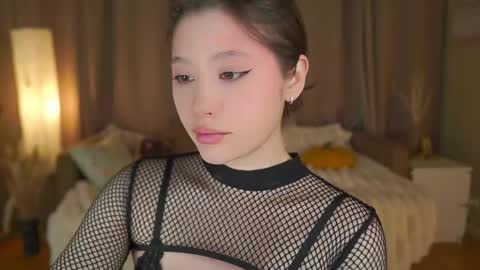 Snapshot of rhebageigel chatting on April 2026 06:21:01 PM Nanami online show from April 2026 06:21:01 PM