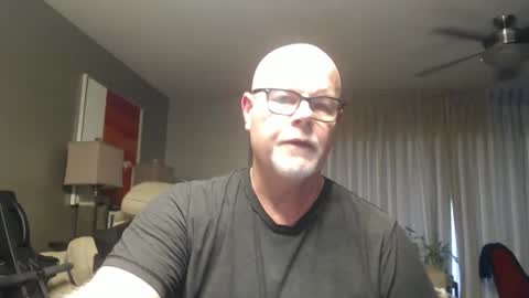 rich32937 online show from November 2025 06:03:02 PM