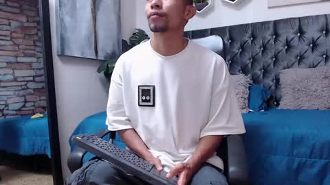 richar_voller online show from January 2025 11:13:02 AM