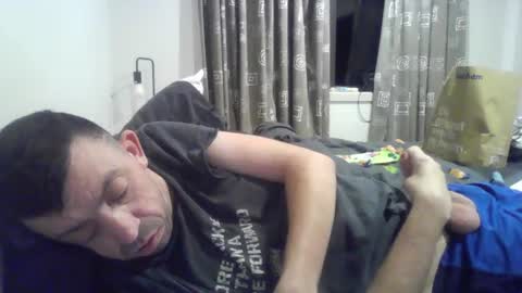 Snapshot of richard_hot27_ chatting on June 2026 09:32:02 AM Richard online show from June 2026 09:32:02 AM
