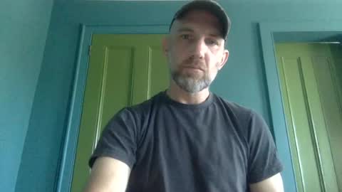 Snapshot of richheader chatting on May 2026 12:35:02 PM richheader online show from May 2026 12:35:02 PM