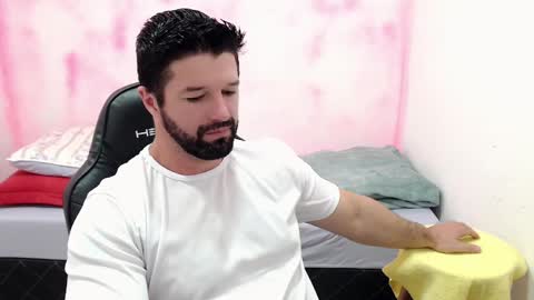 Snapshot of richrolland chatting on February 2025 11:33:02 PM Rickseduction online show from February 2025 11:33:02 PM