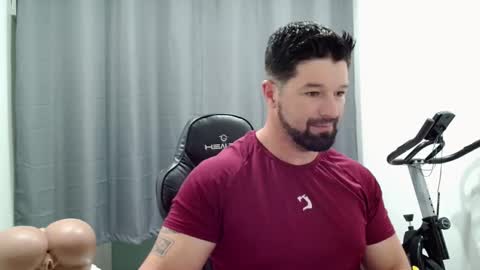 Snapshot of richrolland chatting on November 2025 03:39:01 AM Rickseduction online show from November 2025 03:39:01 AM