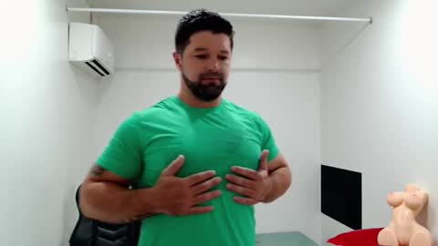 Snapshot of richrolland chatting on December 2025 08:15:02 PM Rickseduction online show from December 2025 08:15:02 PM