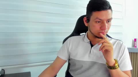 Snapshot of rick_diesel chatting on February 2025 05:09:01 AM Rick Diesel online show from February 2025 05:09:01 AM