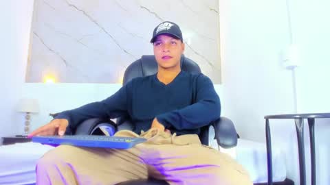 Ricky  online show from February 2025 09:26:02 PM