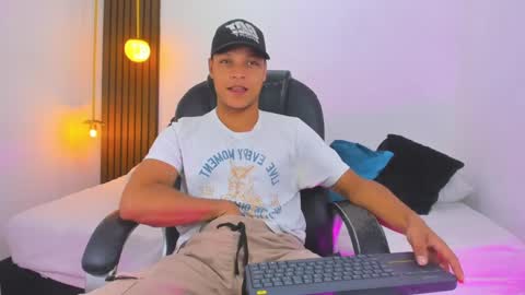 Ricky  online show from February 2025 09:27:02 PM