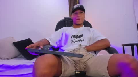 Ricky  online show from February 2025 09:14:01 PM