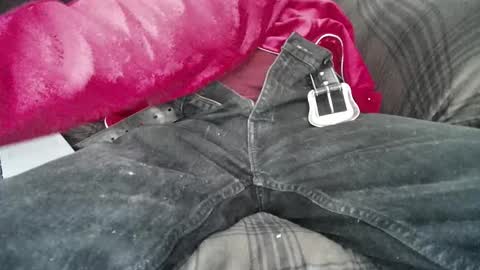 Snapshot of rico_y_suave_4u chatting on February 2025 08:22:01 PM Easy if yun are good see my pics online show from February 2025 08:22:01 PM