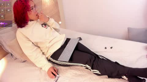 Sara online show from April 2026 10:38:02 AM