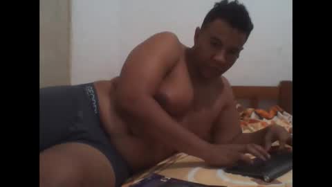 RhinoHot online show from October 2025 02:17:02 AM