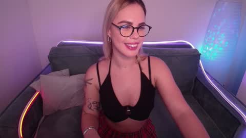 Rika online show from February 2025 08:50:01 AM