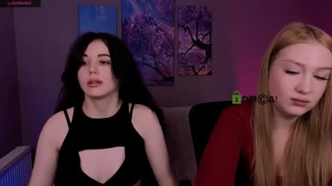 Snapshot of riley_sanders chatting on February 2026 08:35:02 PM Meow online show from February 2026 08:35:02 PM