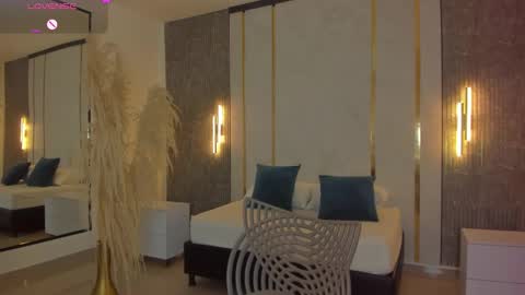 Riley Sierra online show from February 2026 12:54:01 PM