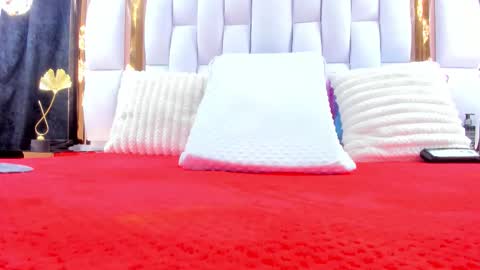 Riley online show from November 2025 11:42:01 AM