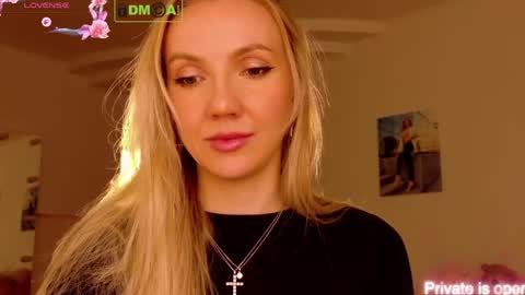 Rina Asty online show from May 2026 04:14:02 PM