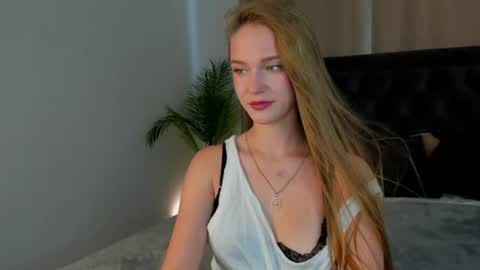 Snapshot of rina_balle chatting on August 2026 11:45:02 AM Rina online show from August 2026 11:45:02 AM