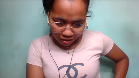 Snapshot of rinah856024 chatting on July 2026 05:33:02 PM rinah856024 online show from July 2026 05:33:02 PM