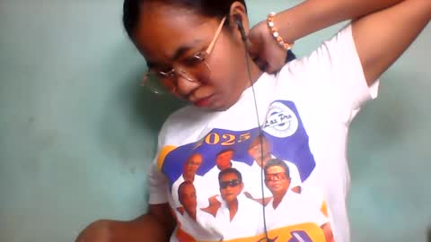 Snapshot of rinah856024 chatting on August 2026 02:48:02 PM rinah856024 online show from August 2026 02:48:02 PM