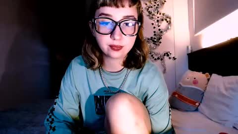 Snapshot of riri_rich chatting on December 2024 04:38:01 AM Rita online show from December 2024 04:38:01 AM