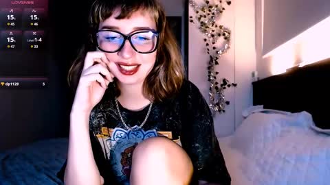 Snapshot of riri_rich chatting on January 2025 06:33:01 AM Rita online show from January 2025 06:33:01 AM