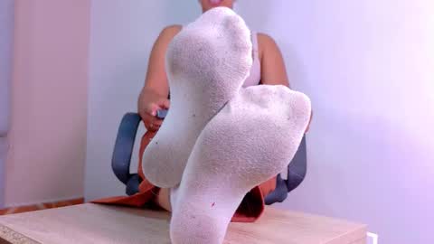 RIRI  online show from March 2026 07:53:02 PM