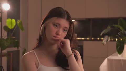 Snapshot of rivagosnell chatting on February 2026 04:11:02 PM Akemi online show from February 2026 04:11:02 PM