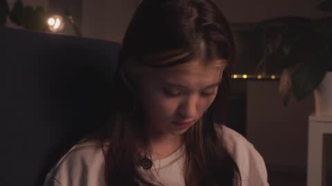 Snapshot of rivagosnell chatting on February 2026 03:08:02 PM Akemi online show from February 2026 03:08:02 PM