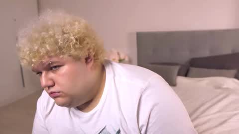 riven_miller online show from September 2025 09:36:01 PM
