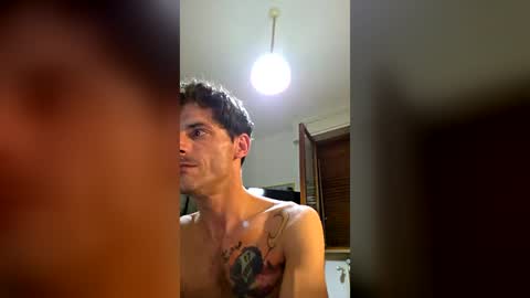 Snapshot of rizzo1980682473 chatting on June 2026 11:15:02 PM rizzo1980682473 online show from June 2026 11:15:02 PM
