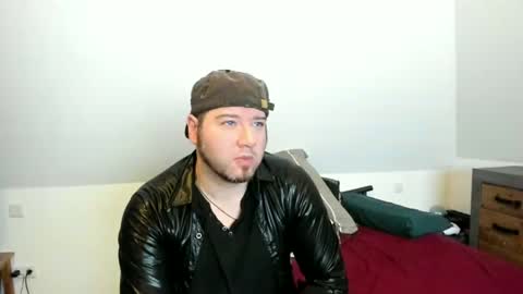 Snapshot of rlplover9 chatting on December 2024 11:25:01 PM rlplover9 online show from December 2024 11:25:01 PM