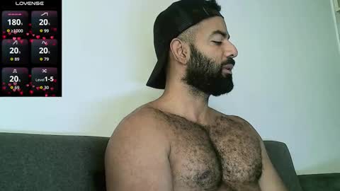 Snapshot of roa32sebas chatting on March 2026 02:32:02 PM SebasRoa online show from March 2026 02:32:02 PM