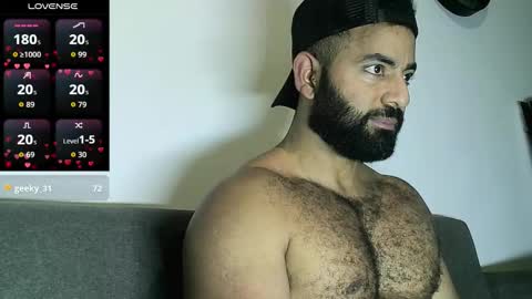 Snapshot of roa32sebas chatting on March 2026 11:22:02 PM SebasRoa online show from March 2026 11:22:02 PM