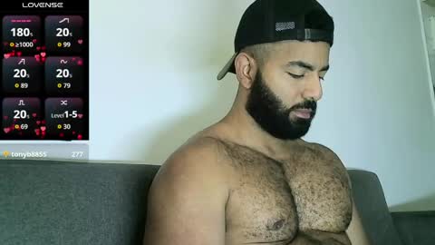 Snapshot of roa32sebas chatting on April 2026 06:01:02 PM SebasRoa online show from April 2026 06:01:02 PM