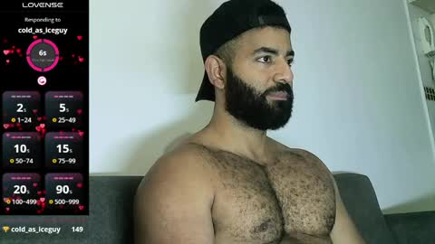 Snapshot of roa32sebas chatting on April 2026 04:41:02 PM SebasRoa online show from April 2026 04:41:02 PM