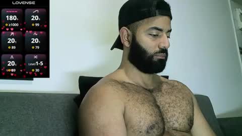 Snapshot of roa32sebas chatting on July 2026 05:02:01 PM SebasRoa online show from July 2026 05:02:01 PM