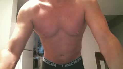 Snapshot of roadhouse122 chatting on February 2025 12:27:02 PM roadhouse122 online show from February 2025 12:27:02 PM