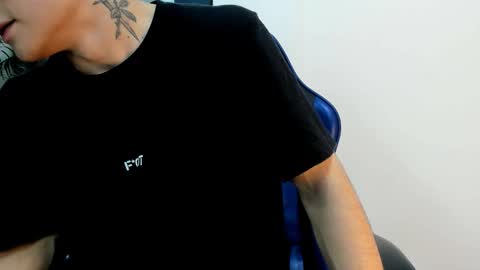 Roan Birkin online show from November 2025 08:19:02 PM