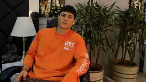 Roan Birkin online show from April 2026 07:22:01 PM